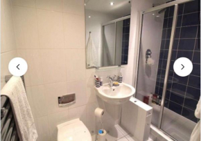 Dengenzii One bedroom apartment Leeds city centre